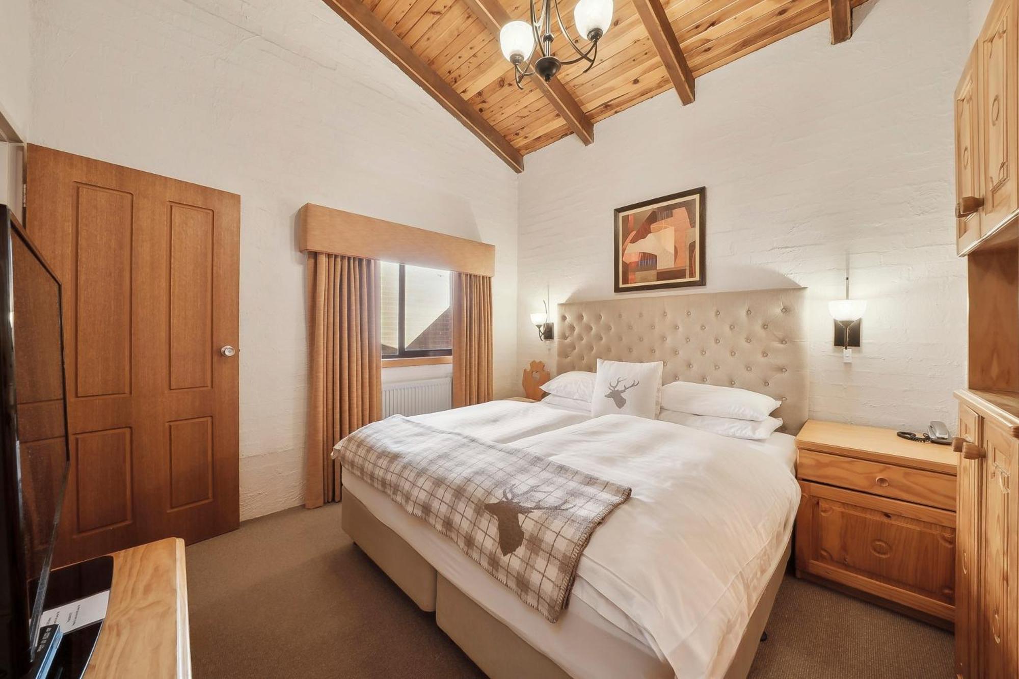 Hotel Pension Grimus Mount Buller Exterior foto