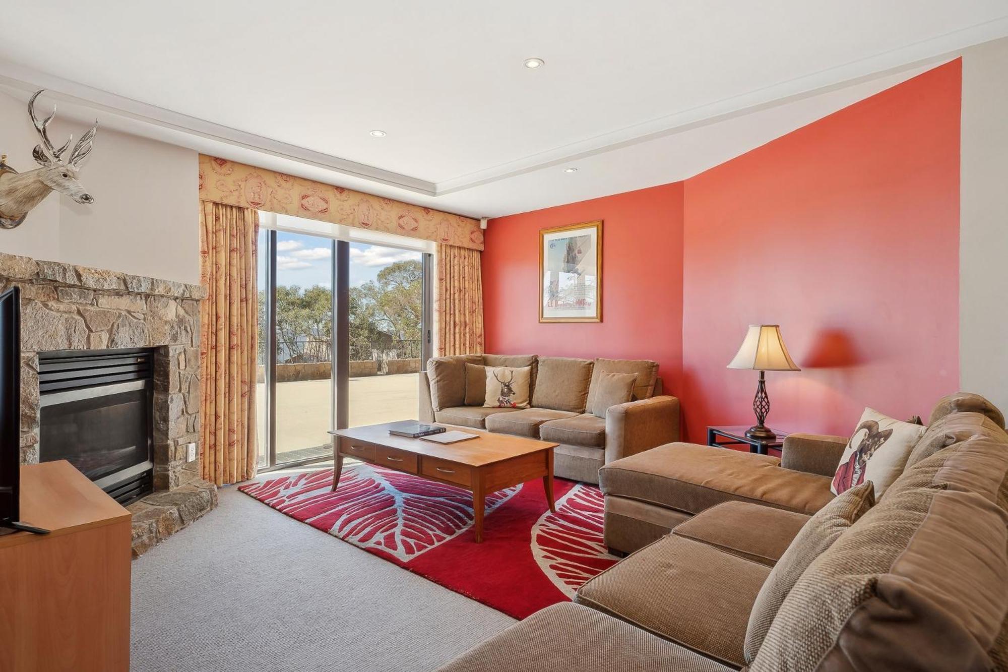 Hotel Pension Grimus Mount Buller Exterior foto