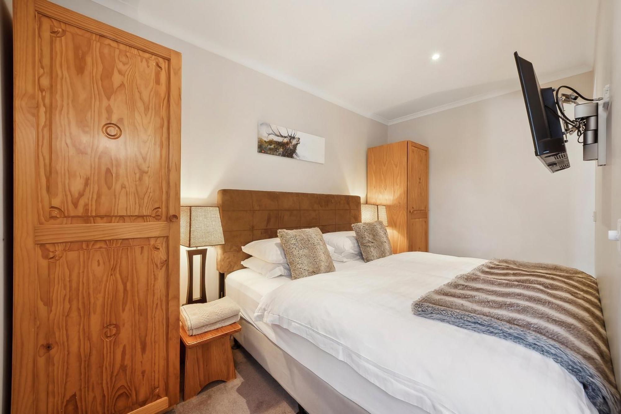 Hotel Pension Grimus Mount Buller Exterior foto